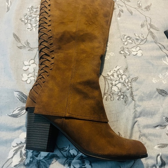 Fergalicious Tan Heeled Boots - Picture 5 of 13
